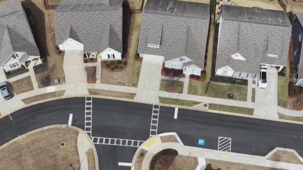 Atlanta renter reports persistent flooding in corporate-owned home — Decatur Community news
